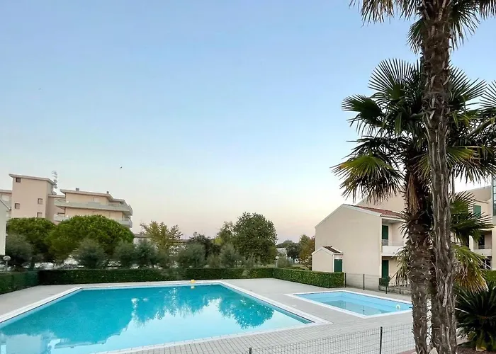 Apartment Caorle De Lux Swimming Pool, Parking, Garden