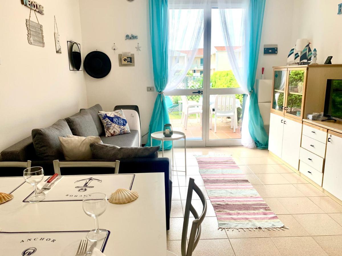 De Lux Swimming Pool, Parking, Garden Caorle
