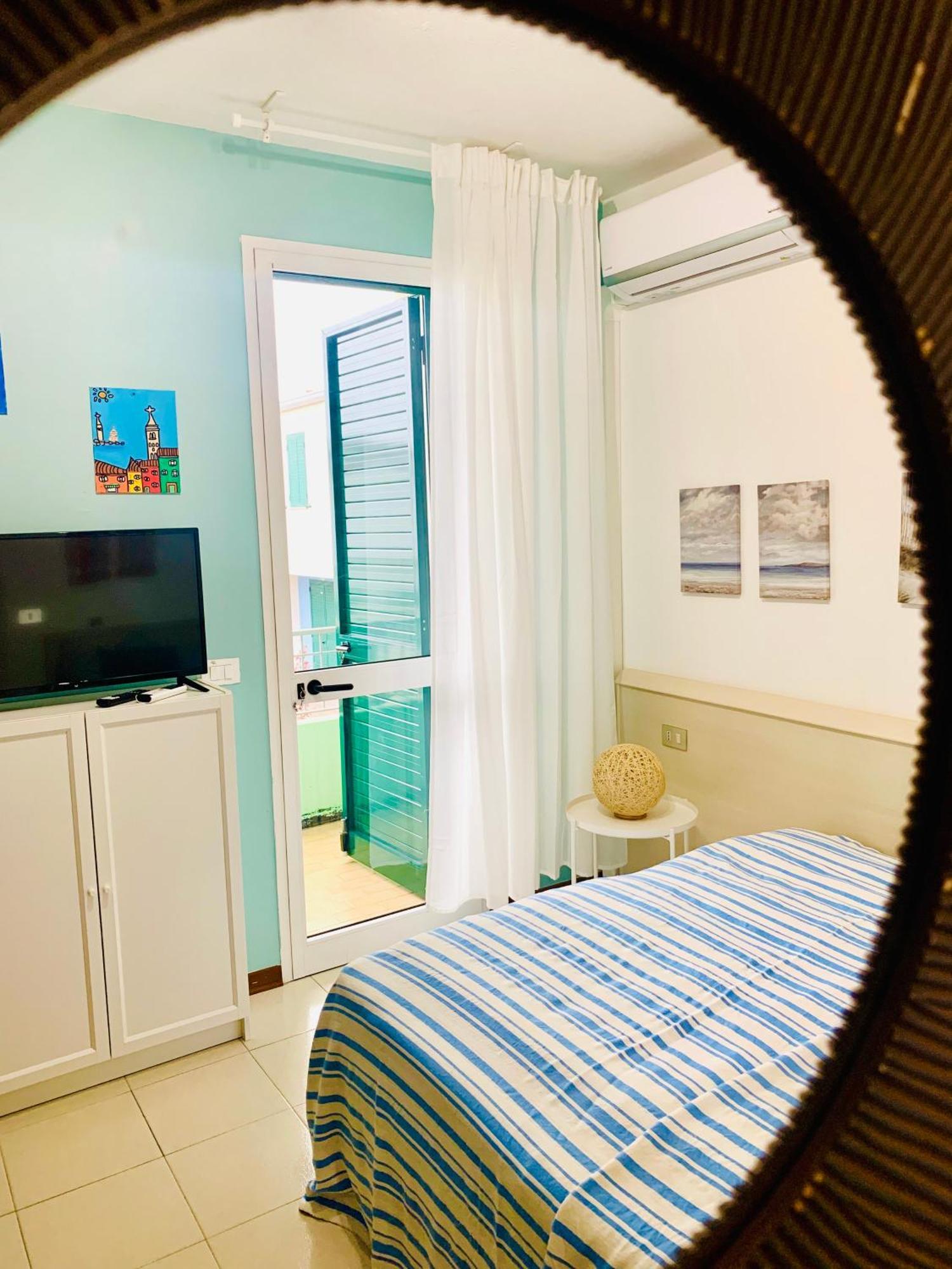 De Lux Swimming Pool, Parking, Garden Apartment Caorle