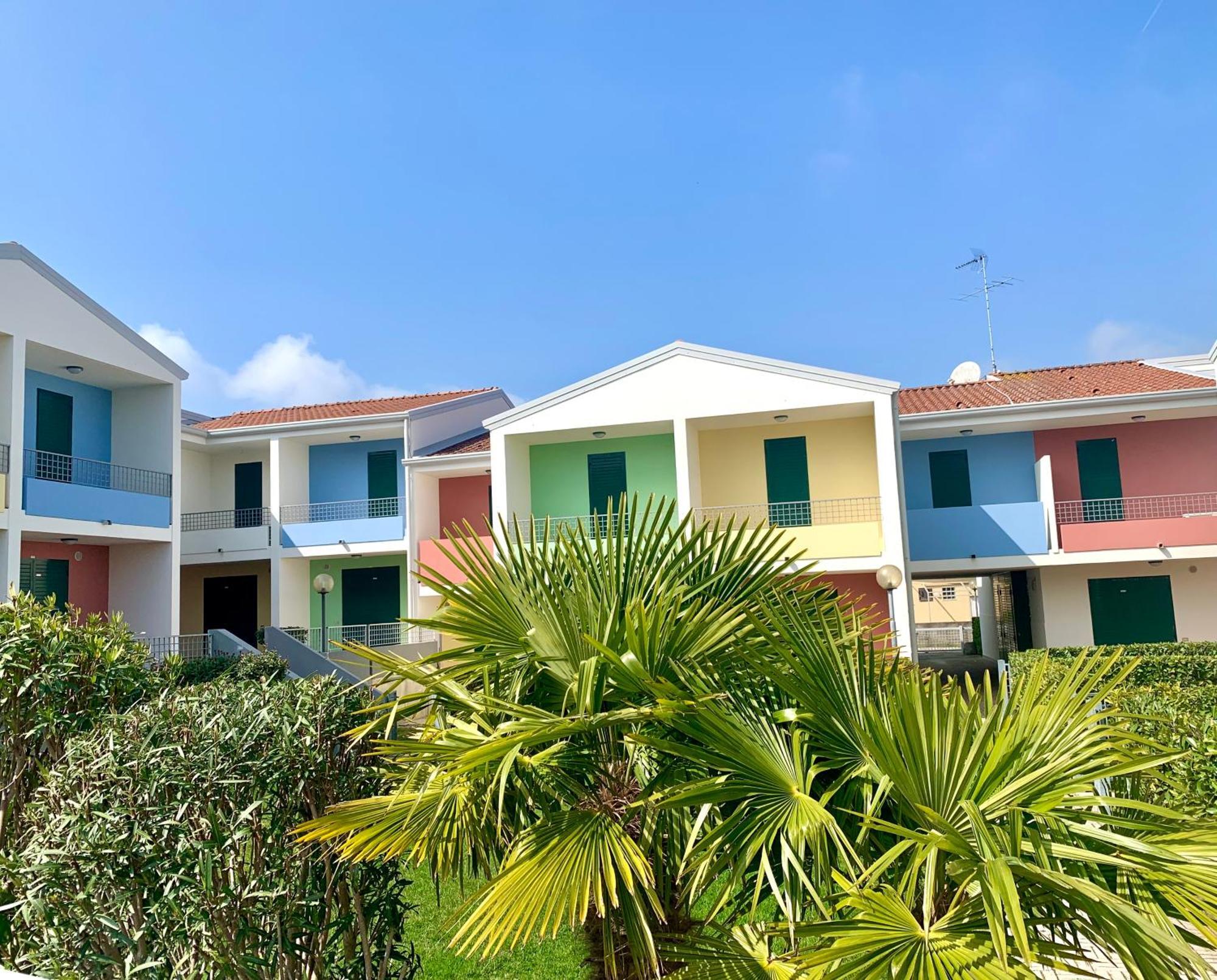 De Lux Swimming Pool, Parking, Garden Caorle
